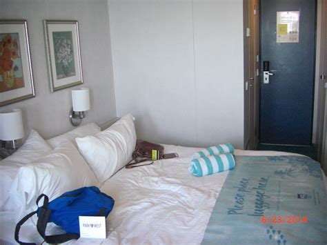 Explore norwegian sky cabins travelers can choose among four classes of norwegian sky cabins: Balcony Stateroom, Cabin Category RZ, Norwegian Sky