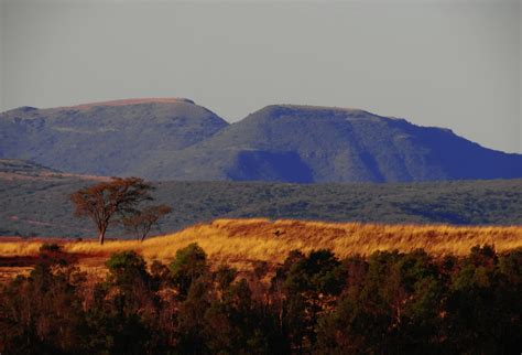 Drakensview African Mountains