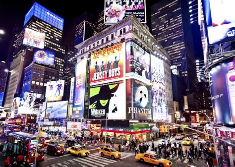 New recliner seating, tons of legroom and sony 4k projection.went from the worst theatre in nyc to the best! New York City Will Give 1,000 Free Tickets to Broadway ...