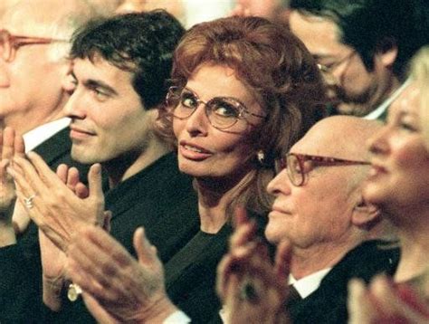 Sophia Loren Finally Explains Why She Gave Jayne Mansfield The Side Eye