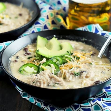 Shredded chicken breast, green chiles and beans come together beautifully in a creamy sauce made with milk get the recipe for the pioneer woman's slow cooker white chicken chili. Pioneer Woman White Chicken Chili | White chicken chili ...