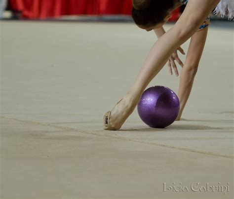 Épinglé Par Awen Bree Sur Rhythmic Gymnastics Ball