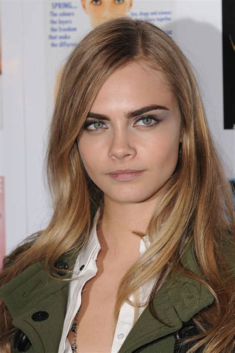 Cara Delevingne Hair And Hairstyles British Vogue Thin Eyebrows How To