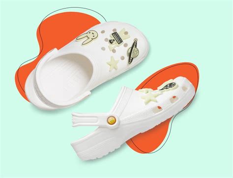 Looking for a good deal on jibz crocs a? Bad Bunny no solo canta (reggaeton), ahora también diseña ...