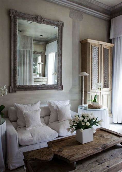 Unless you're an interior designer yourself, or atleast a design fanatic, you'll be lost trying to find your way around the different living room styles. The Best Vintage Living Room Sets For Your Home