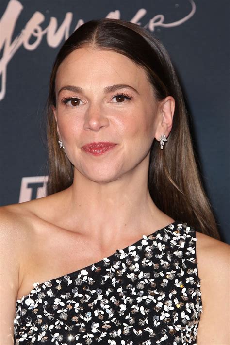 Sutton Foster At Younger Premiere In New York 06042018 Hawtcelebs