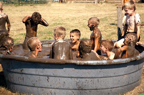 Rub A Dub Dub Muddy Boys In A Tub Mud Volleyball At Slope Flickr