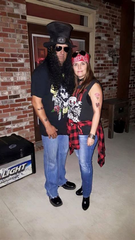 Rock out with this awesome heavy metal wig kit. Slash and Axl Rose Couple Costume | Couples costumes ...