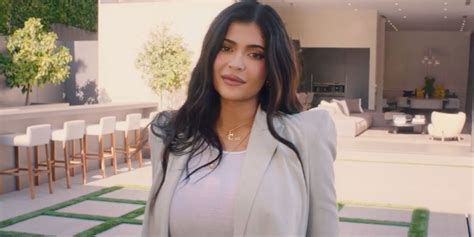 Kylie Jenner S Worst Social Media Pictures Posted Over The Years