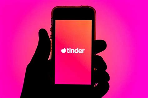 Tinder Adds New Blind Date Feature Hypebeast