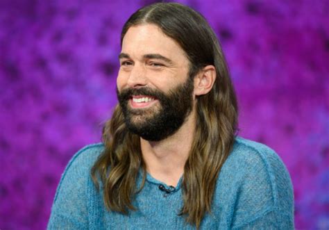 Queer Eyes Jonathan Van Ness Is The First Solo Non Female To Grace