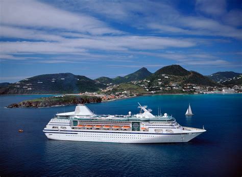 7 Things You Wont See On Cruises Anymore Readers Digest Canada
