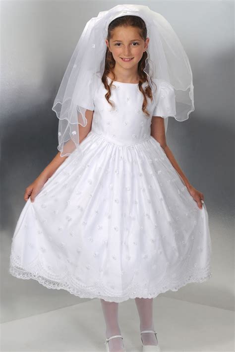 How To Buy A Communion Dress How To Buy A First Communion Dress