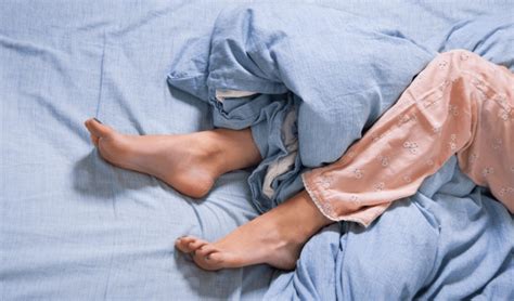 10 Definitely Effective Tips For Restless Legs Syndrome In Pregnancy Mattressmozz
