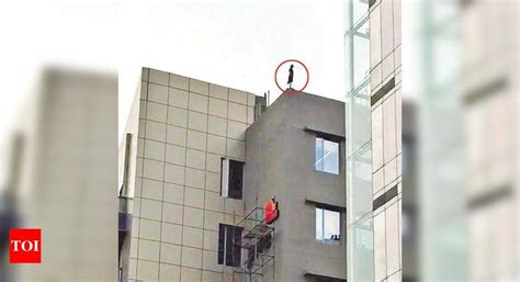 Gurugram Woman Threatens To Jump Off Five Storey Building Of Company