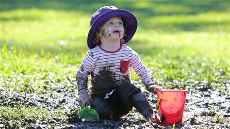 Experts Say Not To Worry If Your Child Eats Dirt It Can Be Good For