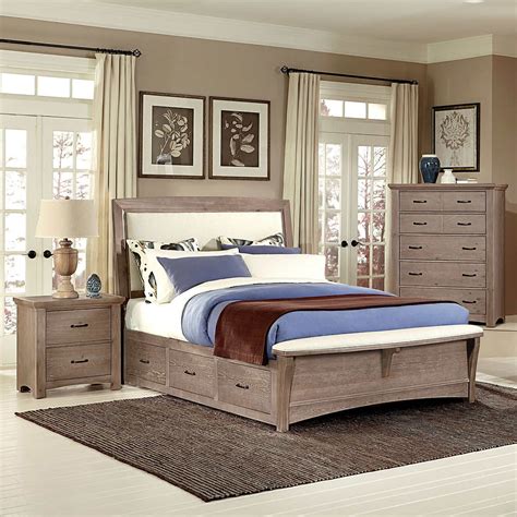 With stylish new bedroom furniture, you can transform your bedroom into your very own oasis of peace and relaxation. Chambers Dual Storage 4-piece King Bedroom Set | Master ...