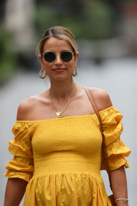 Vogue has released a brand new podcast with her good friend joanne mcnally where they speak about a number of different topics. Pregnant VOGUE WILLIAMS Leaving Radio Breakfast Show in ...