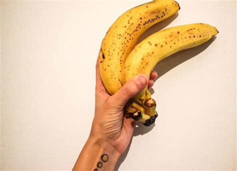 10 Cures for Hangover Stomach Aches - YouQueen