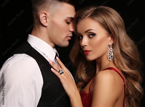 Love Story Beatiful Sexy Couple Gorgeous Blond Woman And Handsome Man Stock Foto Adobe Stock
