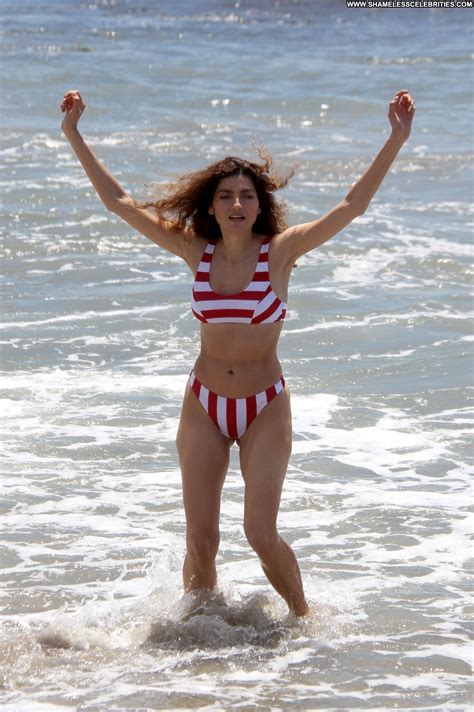 Replies The Beach In Malibu Celebrity Beautiful Babe Posing Hot Bikini Cute Beach Sexy Twitter