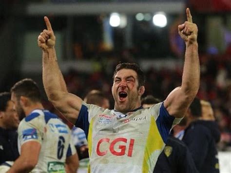 His birth sign is virgo and his life path number is 4. Jamie Cudmore distribue les planches contre le Munster ...