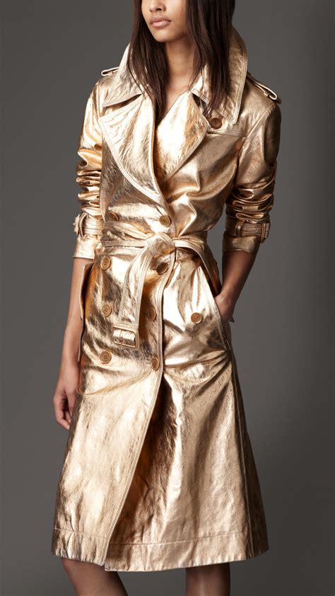 burberry long metallic gold trench coat in gold nude gold lyst