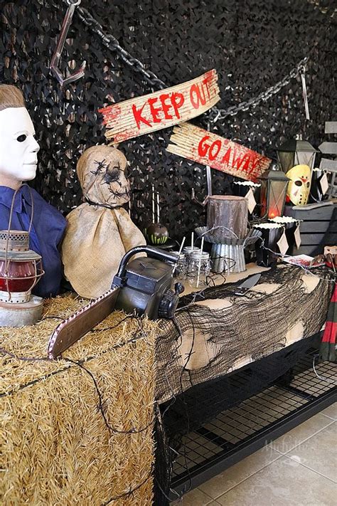 36 The Most Scary Halloween Party Decoration Ideas Halloween