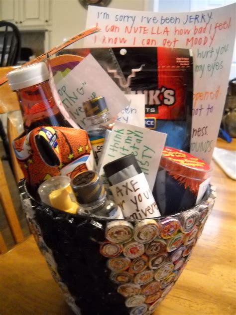 Gift cards are fine for some people on christmas, but in many ways, it's an out for having to figure out a real gift. Snippets 'N Stuff: Apology Basket