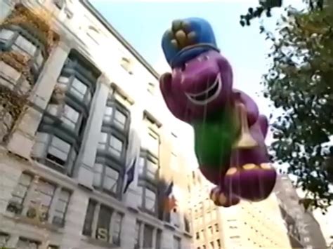 Barney The Dinosaur 2003 2005 Balloon Theme Macy S Thanksgiving Day Parade Nbc Free