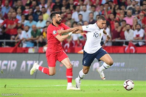 You must be a registered user to use the imdb rating plugin. France - Kylian Mbappé et Lucas Hernandez à l'écart