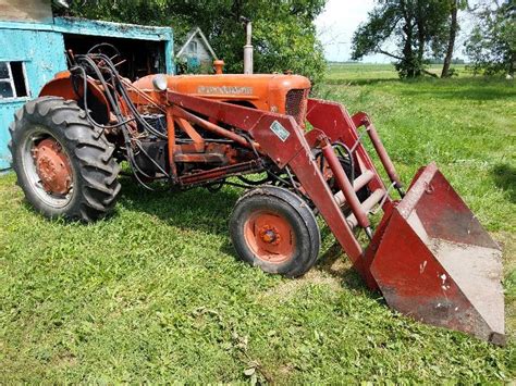Allis Chalmers Wd45 With 5 Foot Wide Vaughn Loader And Winter Heat Cab