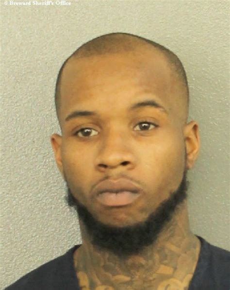 rhymes with snitch celebrity and entertainment news tory lanez arrested on drug and gun