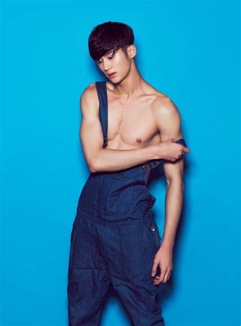 Asian Male Model Byeon Woo Seok Emre