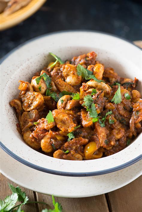 Tawa mushroom Masala Recipe - Tawa Mushroom Babycorn Sabzi - My Tasty Curry