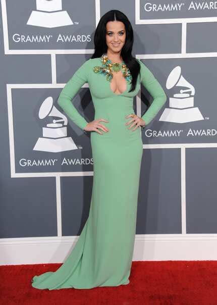 Grammys 2013 Music Stars Ooze Sex Appeal On The Red Carpet Fashion