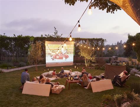 3 Tips For Setting Up The Ultimate Outdoor Movie Night 2023 Guide
