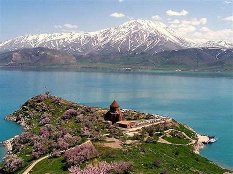 Anatolian Mountains Turkey Armenien