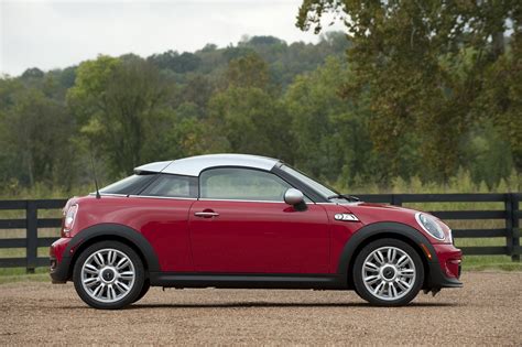 The hardtop coupé was unveiled in june 2011 and formally launched at the frankfurt motor show in september 2011. 2012 MINI Cooper Coupe Review, Ratings, Specs, Prices, and ...