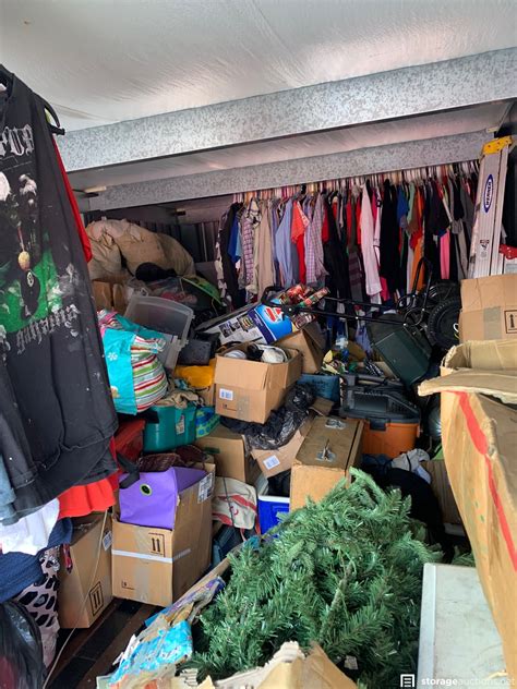 Storage auction #11806 at Budget Storage | StorageAuctions.net