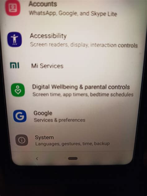 So simply go to settings > system updates > and apparently, the internal beta program for mi a2 series is over and the manufacturer just released stable builds of android 10 for mi a2 lite as well. Обновление до Android 10 может сильно повредить ваш Xiaomi ...