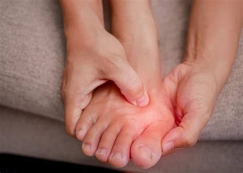 5 Signs Of Rheumatoid Arthritis Neuhaus Foot And Ankle Podiatry
