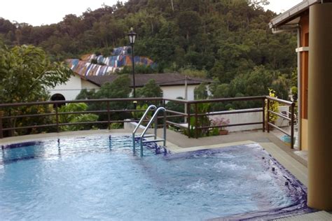 With luxury lifestyle and peaceful ambience, we are you will enjoy this place to the fullest. Review for Kemensah Heights, Kemensah | PropSocial