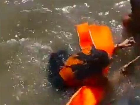 Drowning Woman Latest News Photos Videos On Drowning Woman Ndtv Com