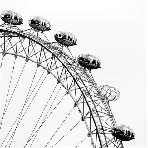 This is a drawing of the london eye and the cityscape behind it. Sketch London Eye Coloring Pages