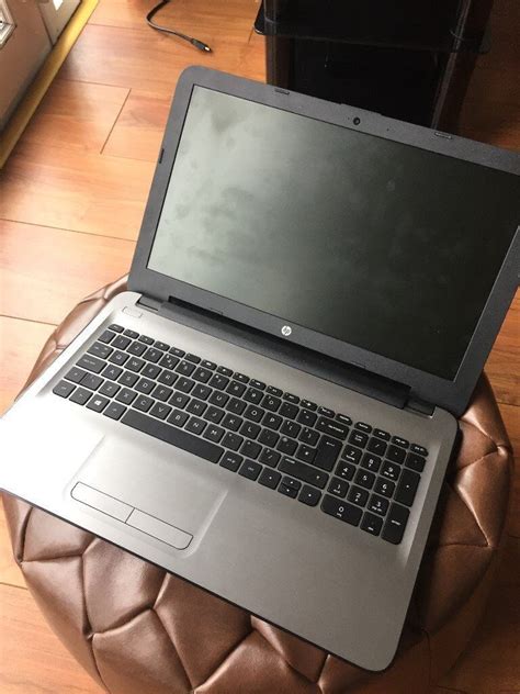 A Silver Hp Hq Tre 71025 Laptop In Excellent Condition A Perfect