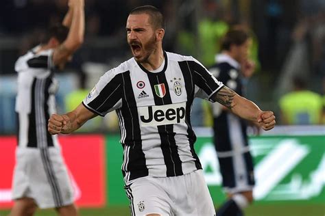 Latest on juventus defender leonardo bonucci including news, stats, videos, highlights and more on espn. See Why Bonucci Challenged Mourinho After Juve's Champions ...