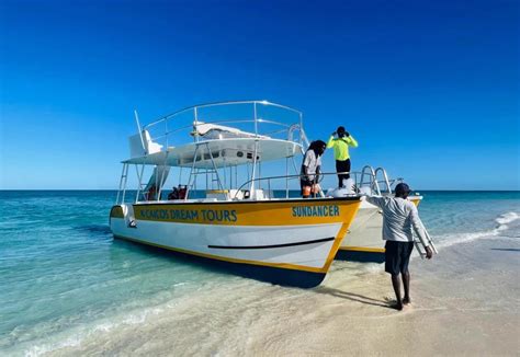 Private Boat Charters Turks And Caicos Caicos Dream Tours