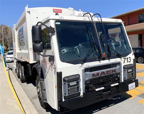 The Importance Of Electrifying Municipal Vehicles Clean Fleet Report