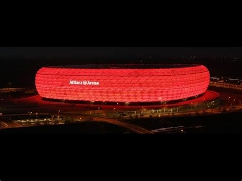 The allianz arena, best known as the home of bavarian legends bayern munich, is putting on the glitz with some help from led lighting manufacturer philips. Stadium of lights: A look behind the scenes at Bayern ...